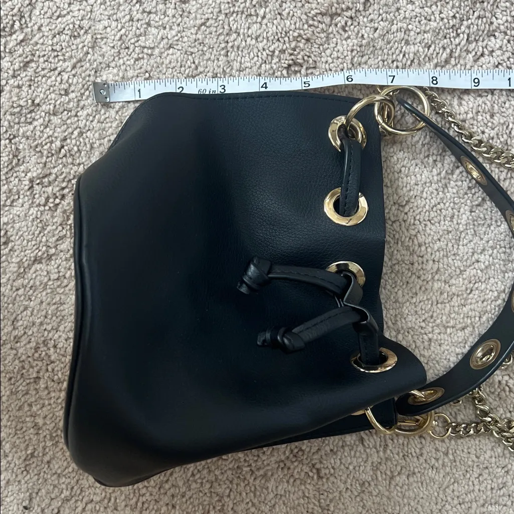 Zara Bucket Purse Bag Removable Gold Chain Strap - Image 9