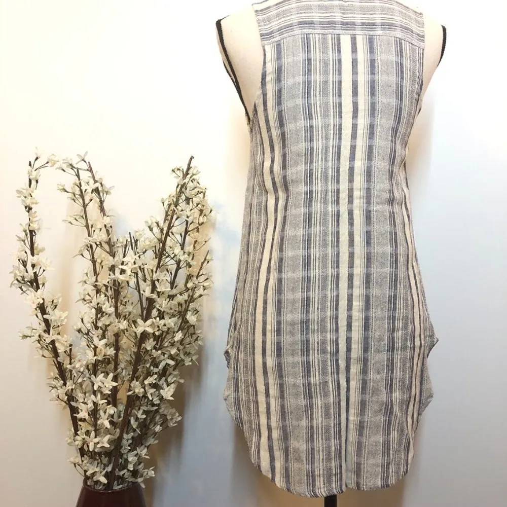 Sienna Sky Sleeveless Tunic Top / Shirt Dress Size Medium Blue and White Striped - Image 4