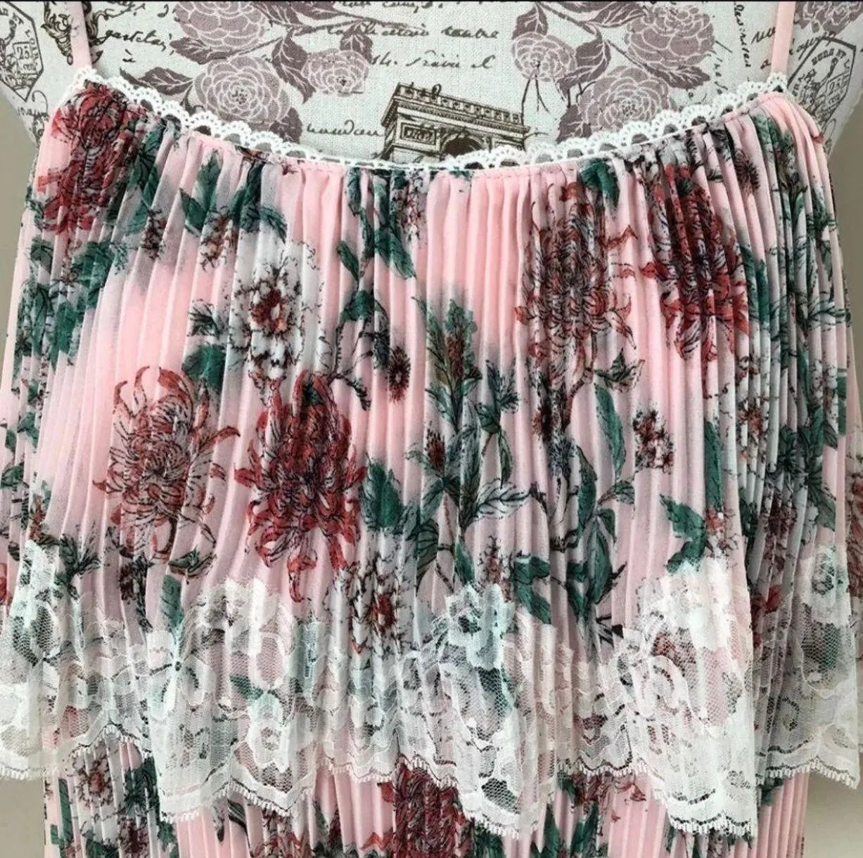 NWT Floral Cami  - Image 4