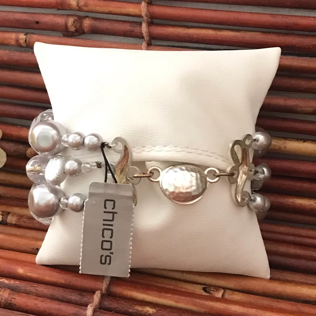 Chico's Clear Chunky Faux Pearl Bracelet NWT - Image 2