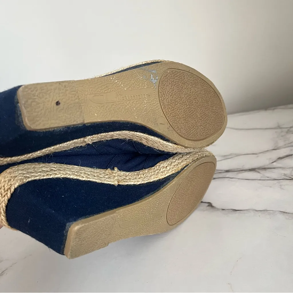 CL By Laundry Navy Blue Open Toe Wedges Size 7M - Image 6