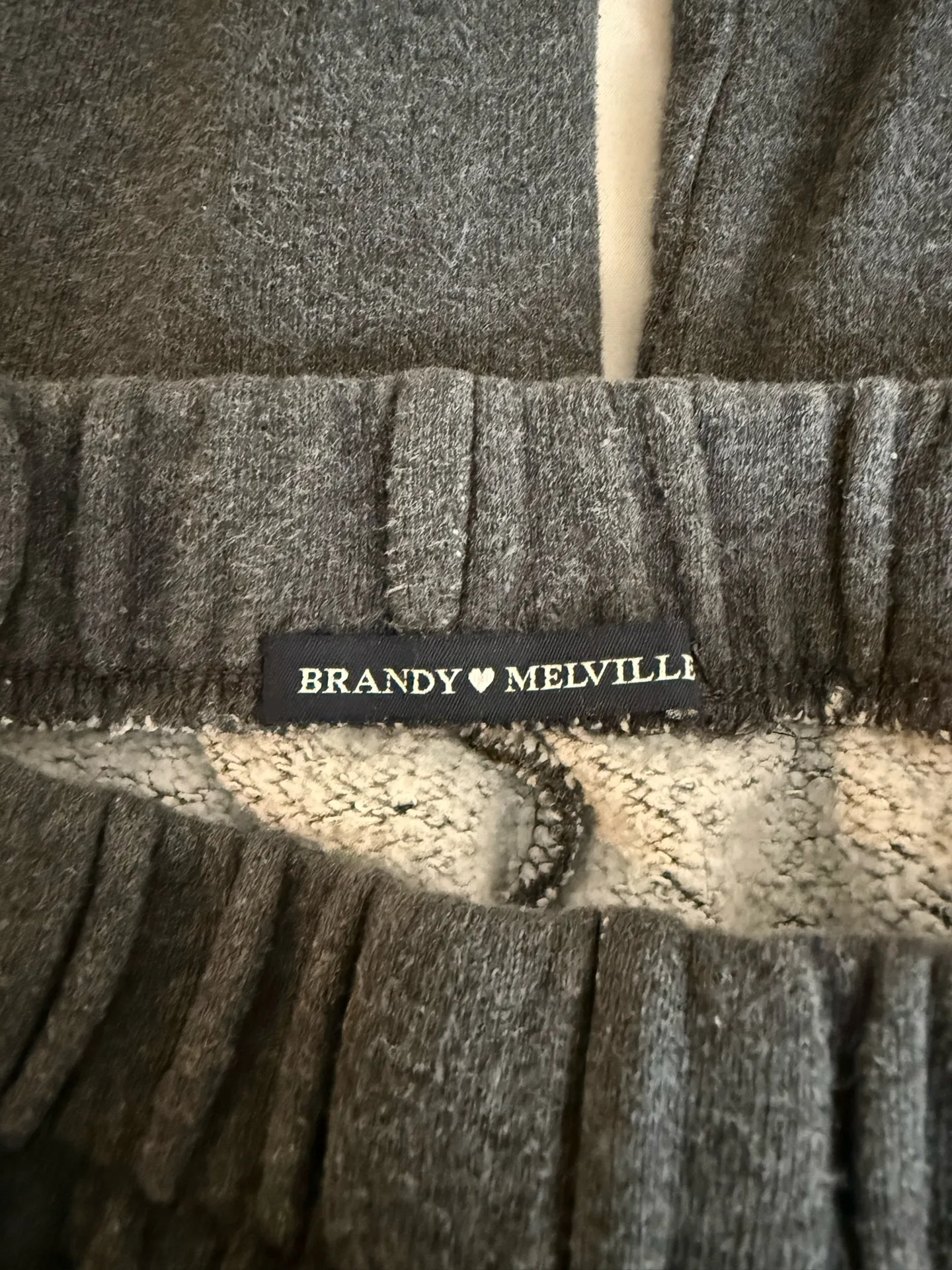 Brandy Melville Dark Grey Sweatpants - Image 4