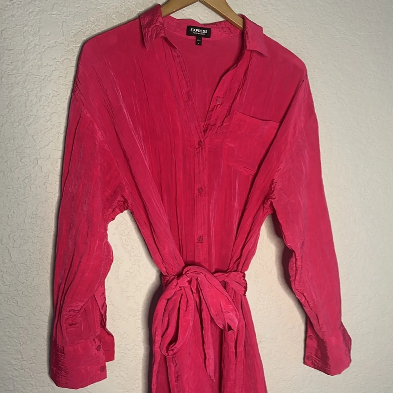 Express Portofino Hot Pink Poplin Shirt Dress Midi Belted Pockets Valentines - Image 2