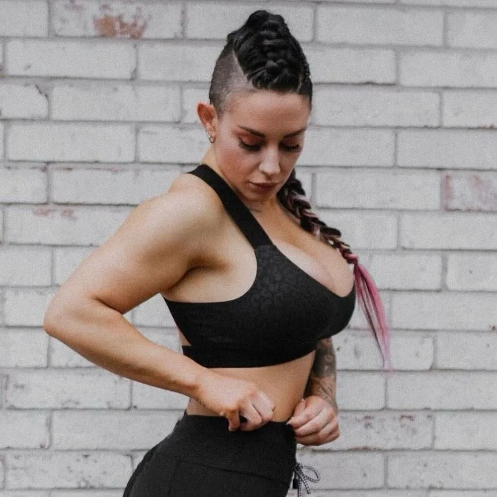 Celestial Bodiez savage collection black leopard sports bra size medium excellen Black - Image 14