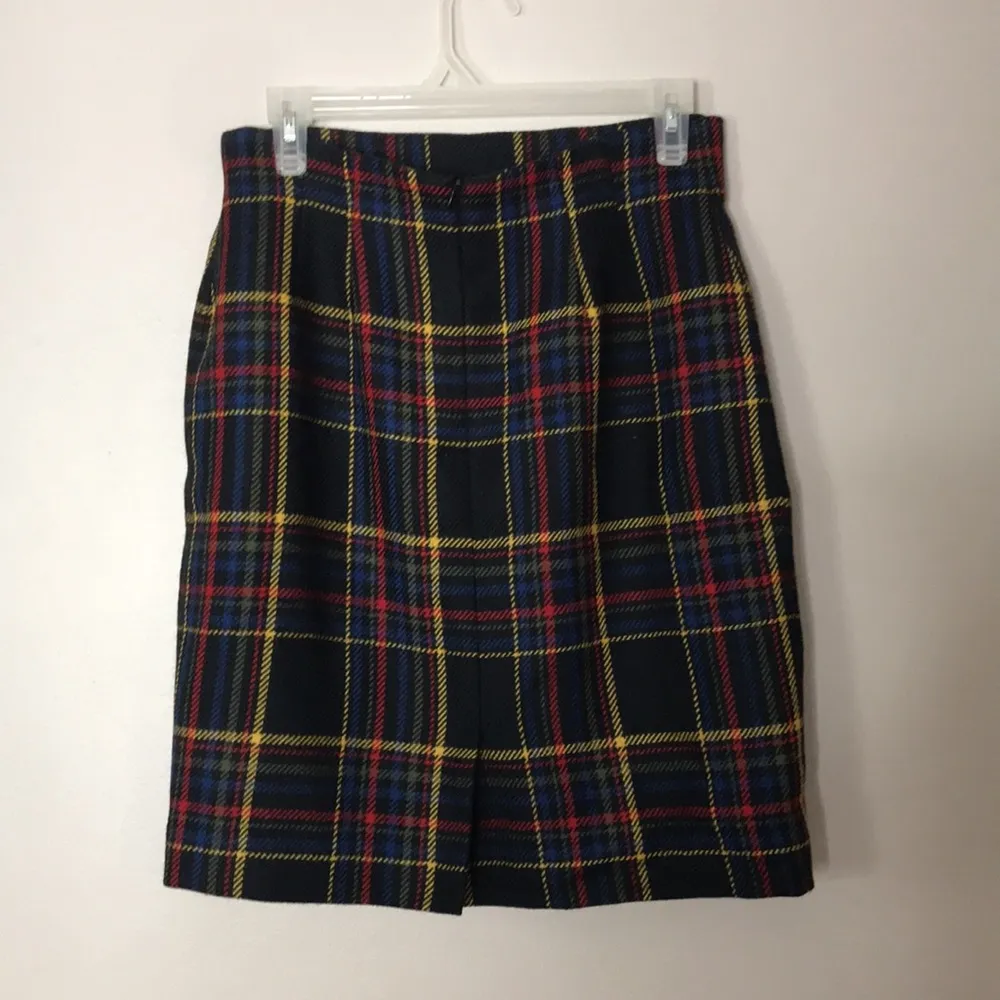 Classic clueless 100% wool tartan plain mini skirt size 10p - Image 6