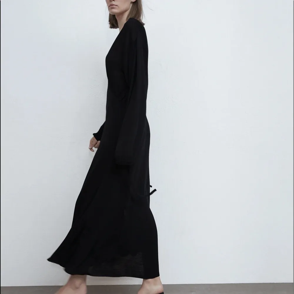 Zara KNIT Long DRESS w/ BOWS V-neck Long Sleeve Black Size S NEW - Image 5