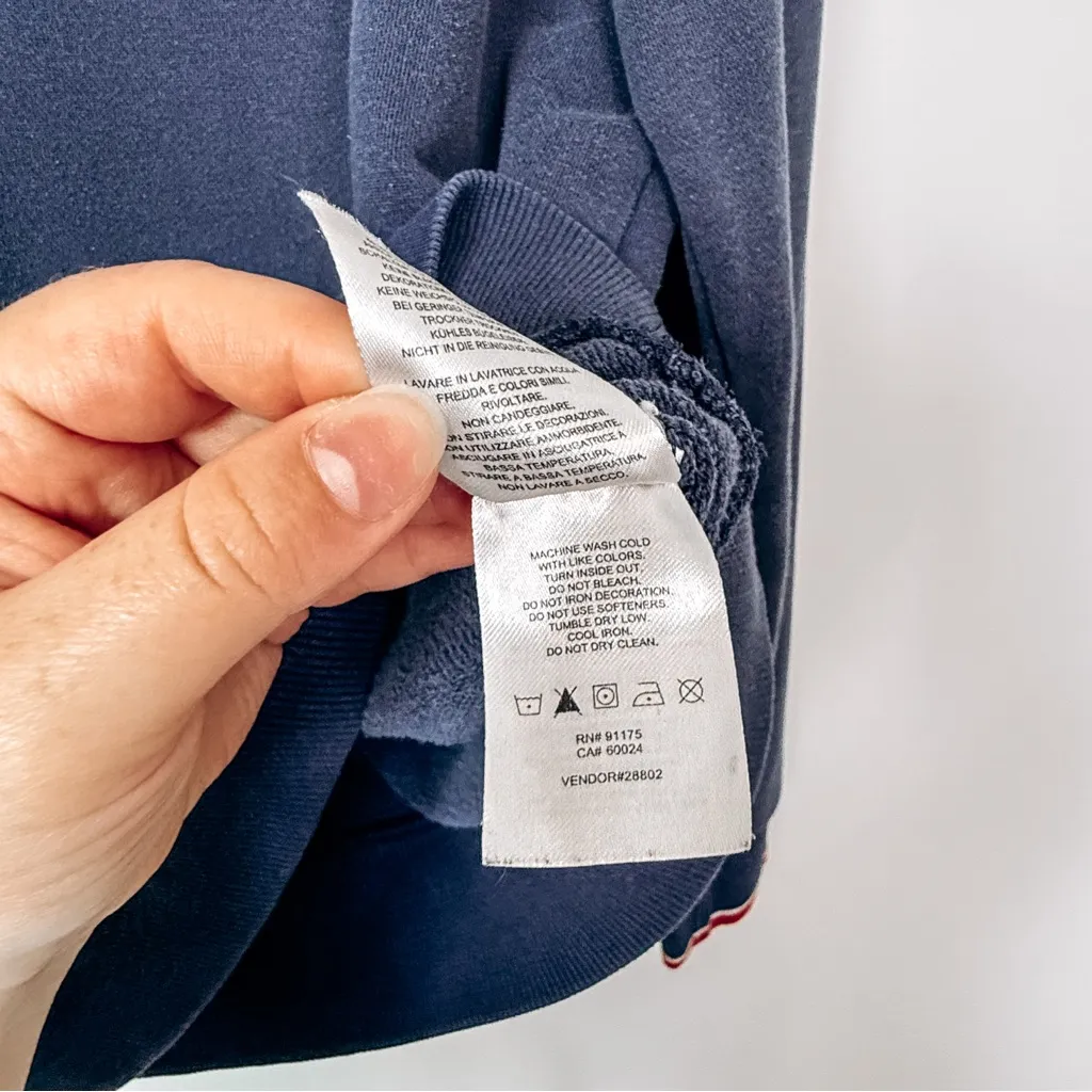 Fila Navy Vintage Crewneck Sweater Size Large - Image 6