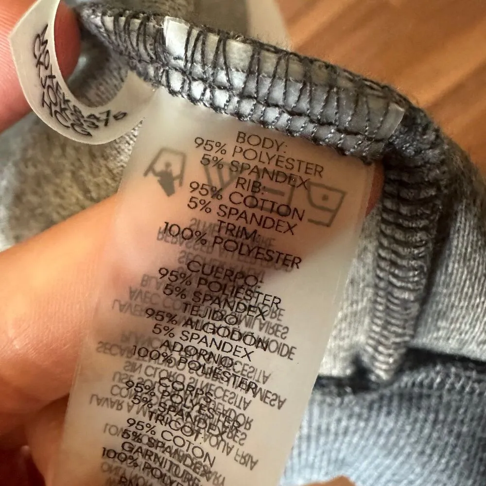 Calvin Klein grey sweater - Image 6