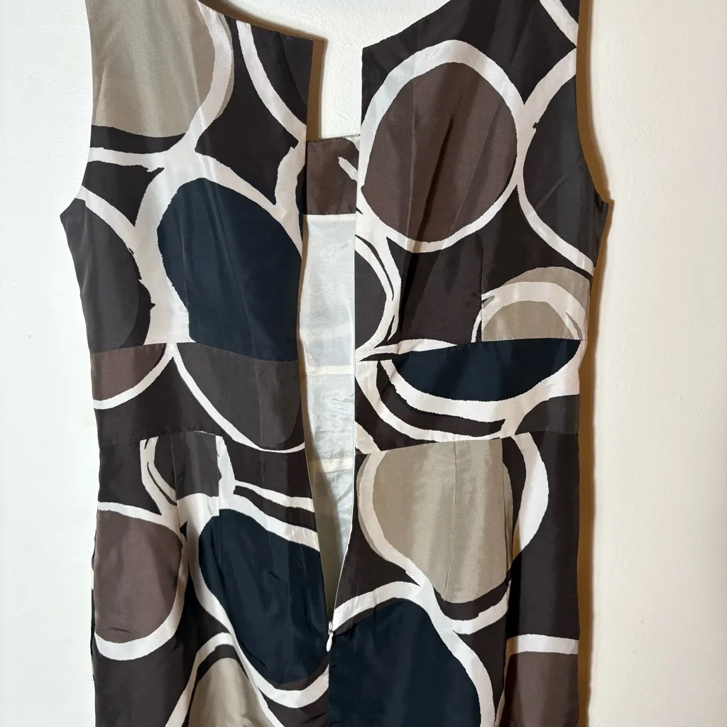 Banana Republic 100% Silk Sheath Dress Brown Beige Black Circle Print Size‎ 10 - Image 10