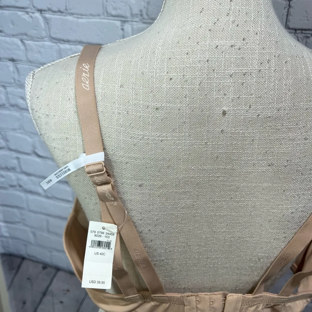 Nwt aerie wireless bra 40C - Image 5