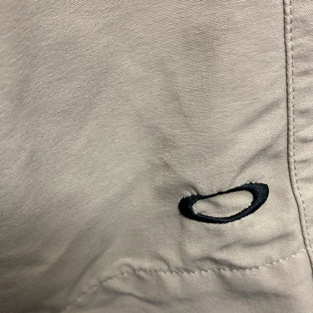 Oakley  Tan Nylon Shorts - Image 4