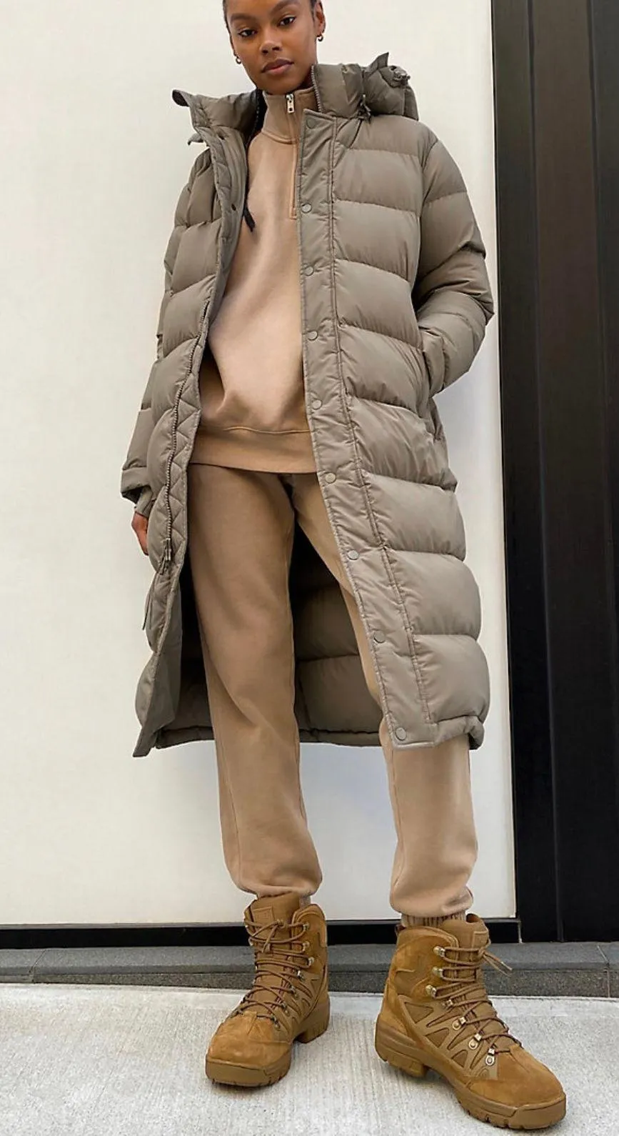 Aritzia Tna Super Puff Jacket Long - Image 2