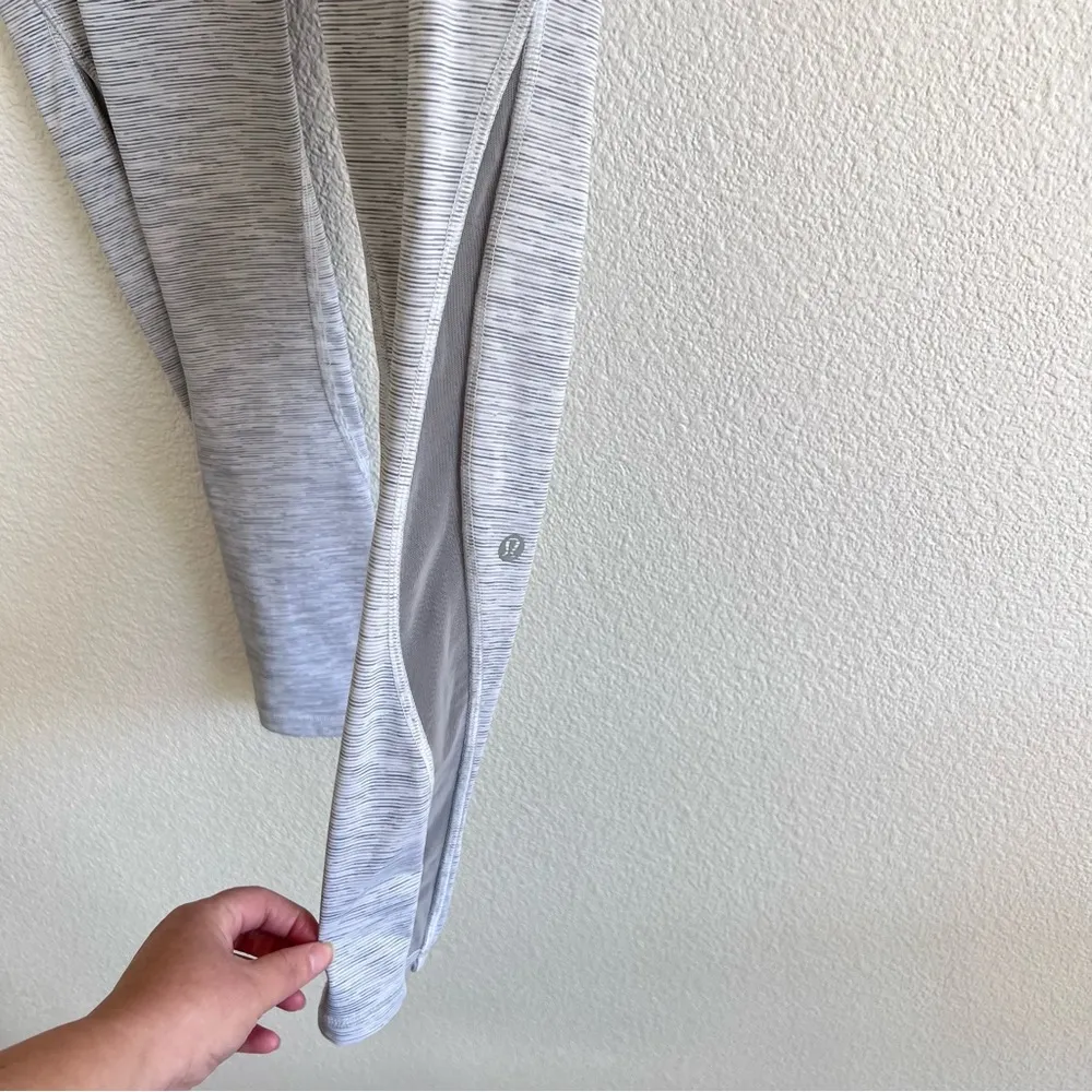 Lululemon Invigorate 7/8 Tight Wee Are From Space Ice Grey - Image 4