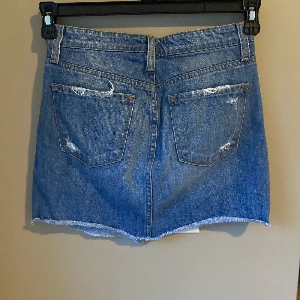 Flying monkey skirt size 24 - Image 5