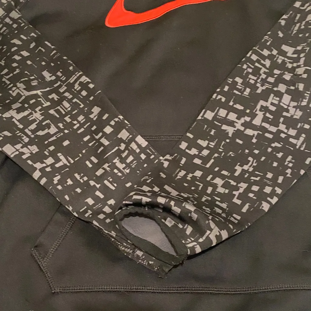 Nike Black Hoodie with Red Swoosh - Image 5