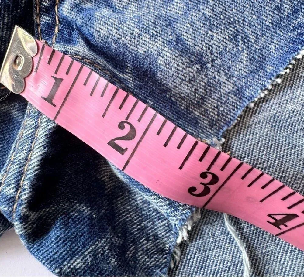 Wild Fable Women's Highest Rise Frayed Hem Distressed Jean Shorts Sz 12/31 - Image 2