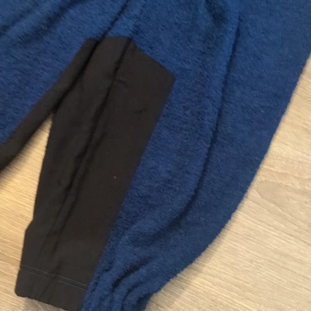 Free people cuddle up joggers prep school blue size small - Image 8