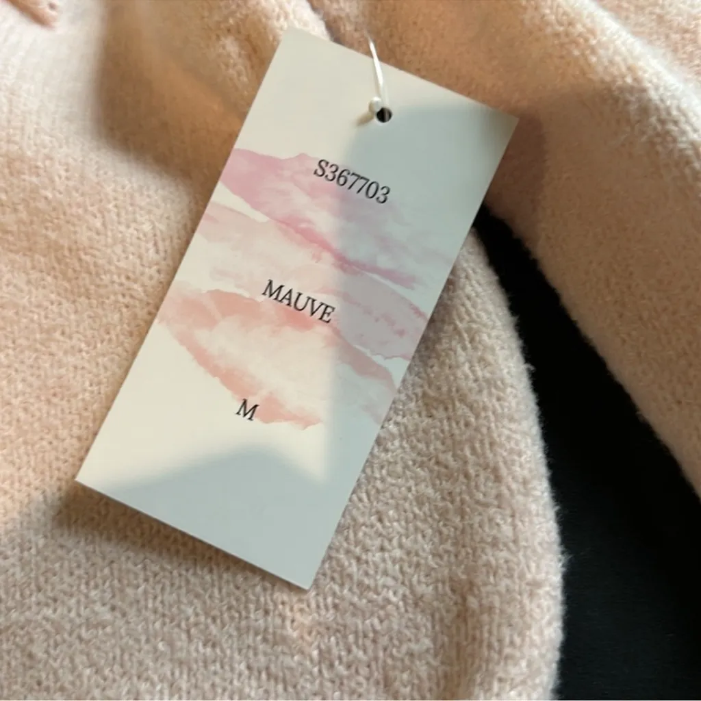 New Hazel Moon Women’s Pink Sweater with hood Size M - Image 6