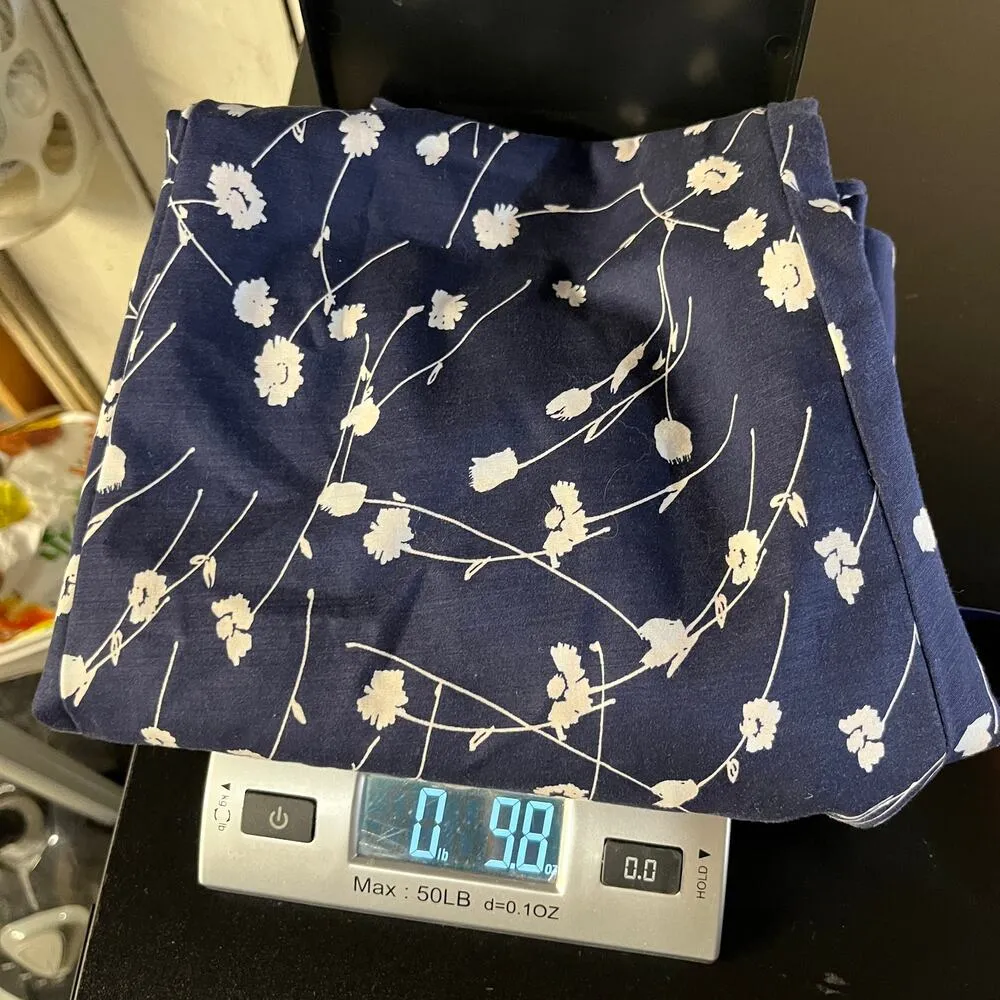 Club Monaco Women's Blue Renay Floral Printed Crop Cotton Blend Pants Size 4 - Image 9