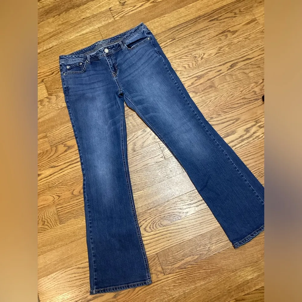 Aeropostale bootcut jeans. Size 12 reg - Image 4
