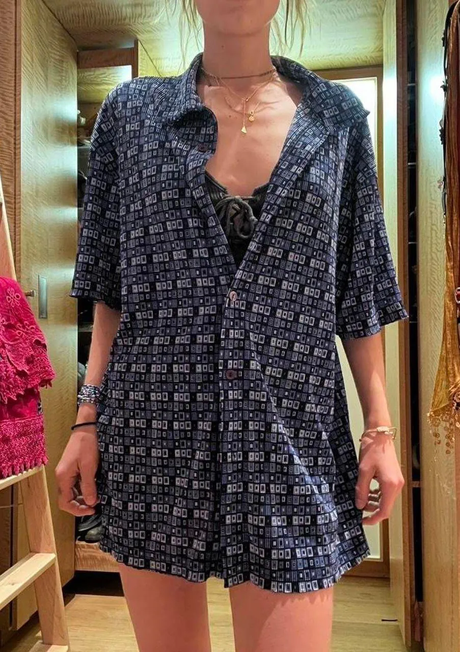 Vintage Button-Up Tee - Image 2