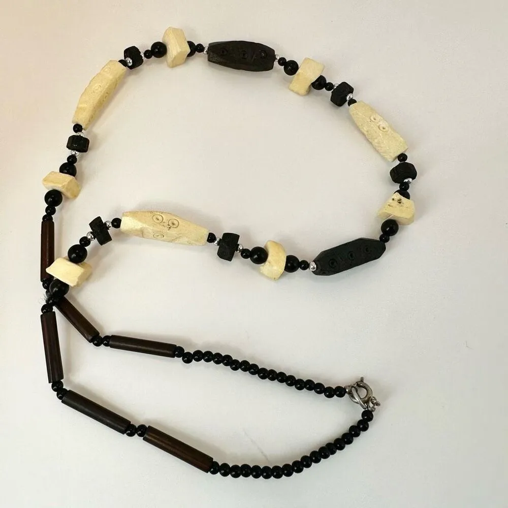 Black and tan long beaded necklace - Image 5
