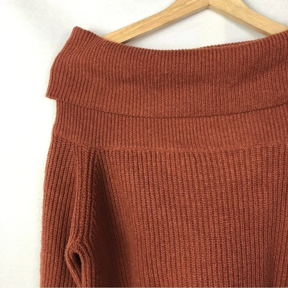 Lulu's Cozy Love Rust Red Ribbed Off the Shoulder Sweater M - Image 4