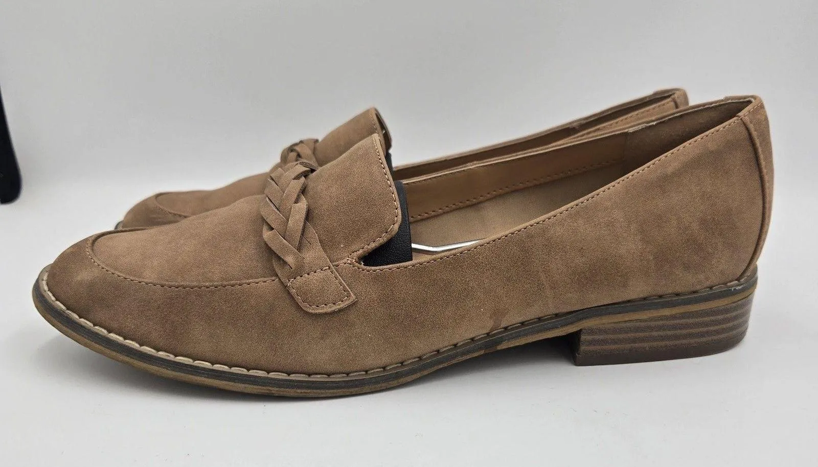 Indigo Rd. Raven Loafers Women's Size 8.5 M Tan Brown Braided Faux Suede Vintage - Image 2