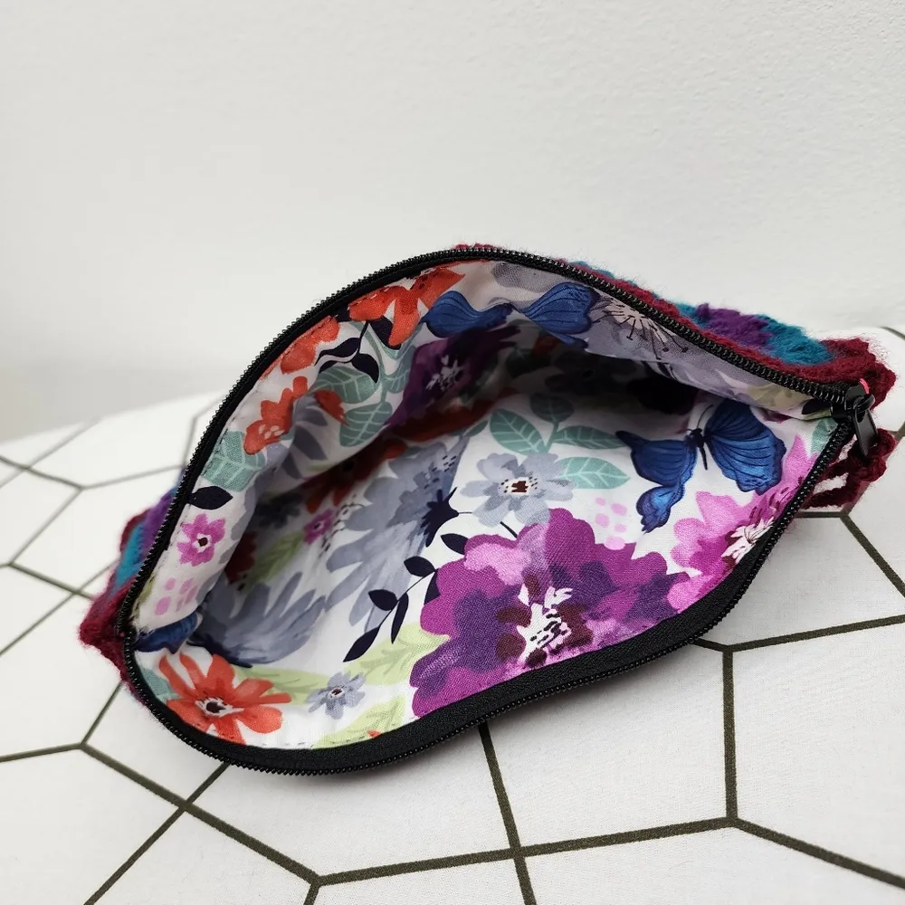 New Handcrafted Crochet Clutch Case Granny Heart Crochet Charm Teal Purple Burgu Blue - Image 9