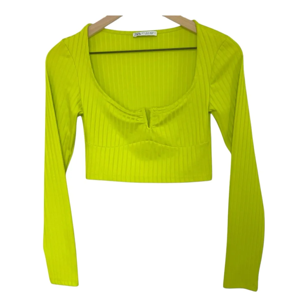 ZARA Ribbed Crop Top Lime Green Long Sleeve Sweetheart Neckline - Image 3