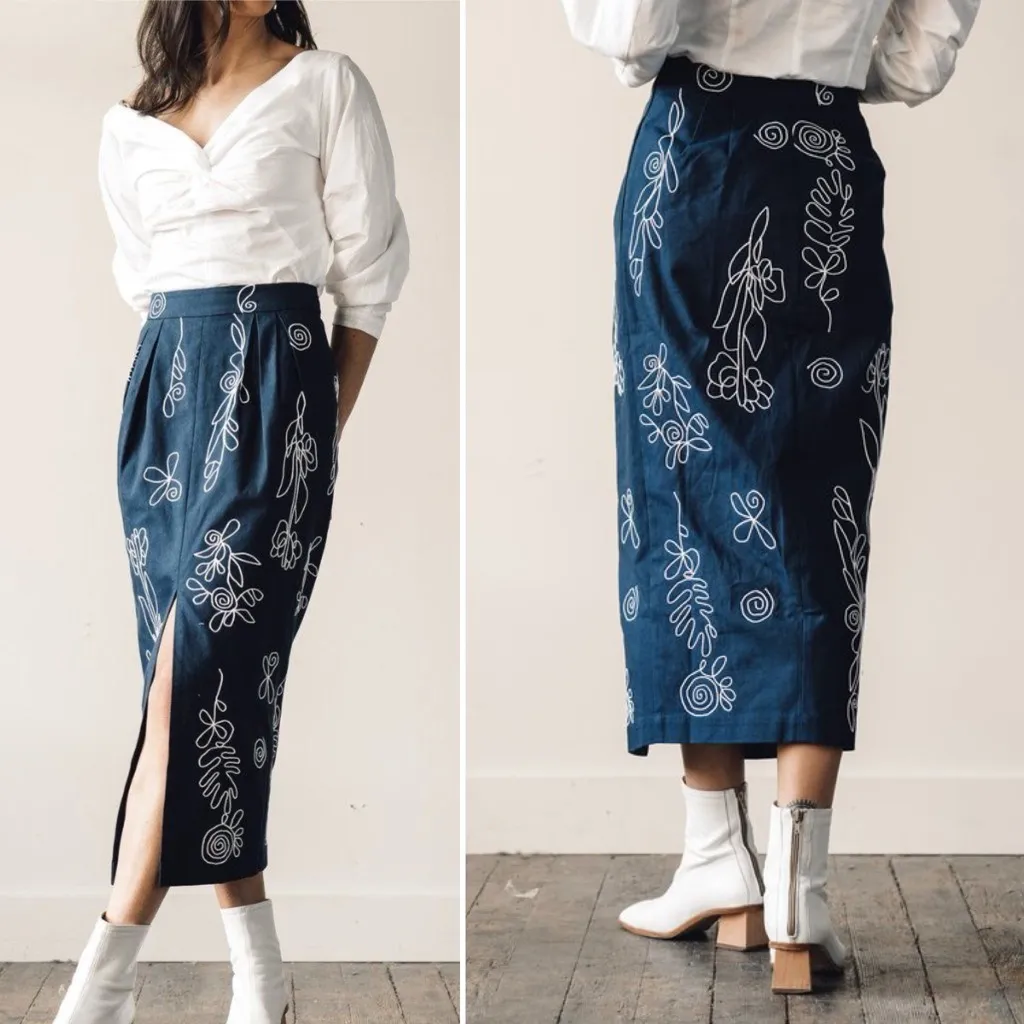 Mara Hoffman Florence Embroidered Navy Pencil Midi Skirt Size 0 Organic Cotton - Image 7