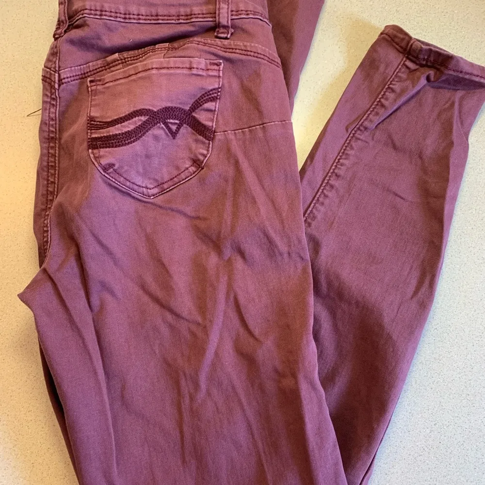 Cranberry colored Hot Kiss jeans - Image 2