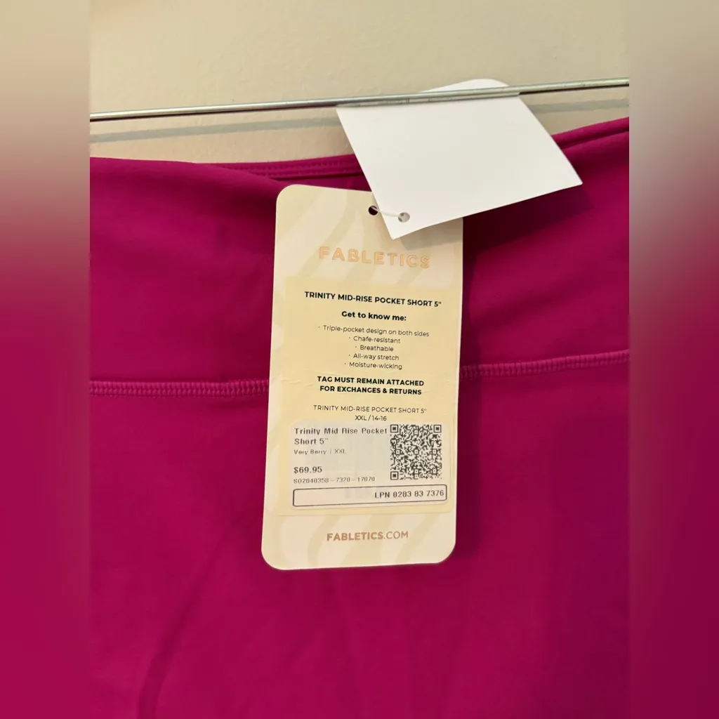 NWT Pink Fabletics Biker Shorts - Image 4