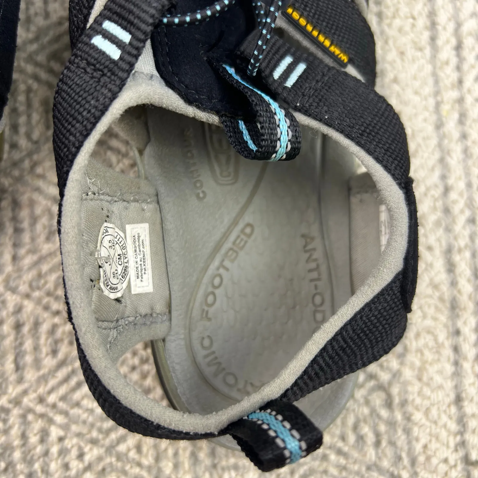 KEEN Clearwater CNX Sandals Black Radiance Waterproof Women’s Lightweight Hiking - Image 10
