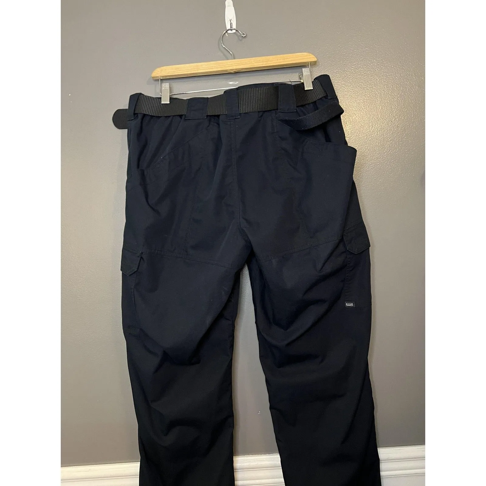 5.11 Tactical Pants Womens 20 Long Black Cargo Straight Leg Workwear Utility - Image 4