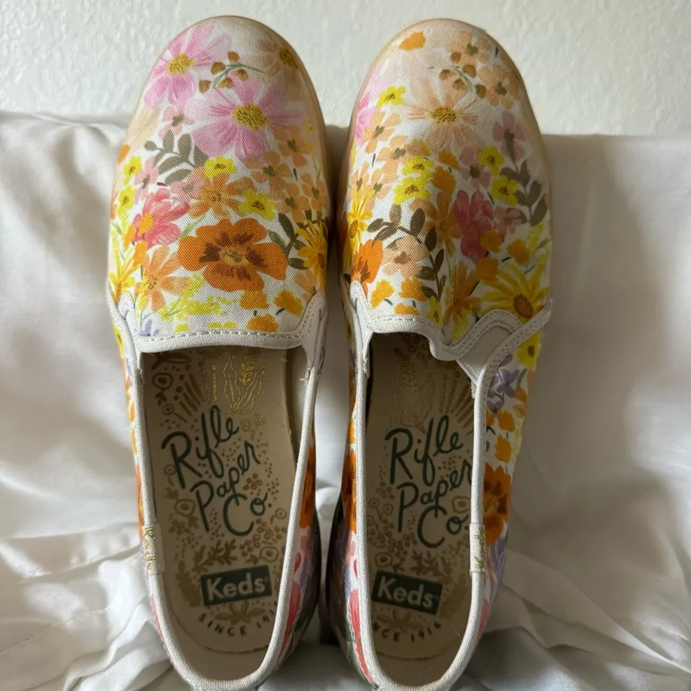 KEDS x RIFLE PAPER CO Women’s Double Decker Marguerite Slip on Sneaker - Image 13