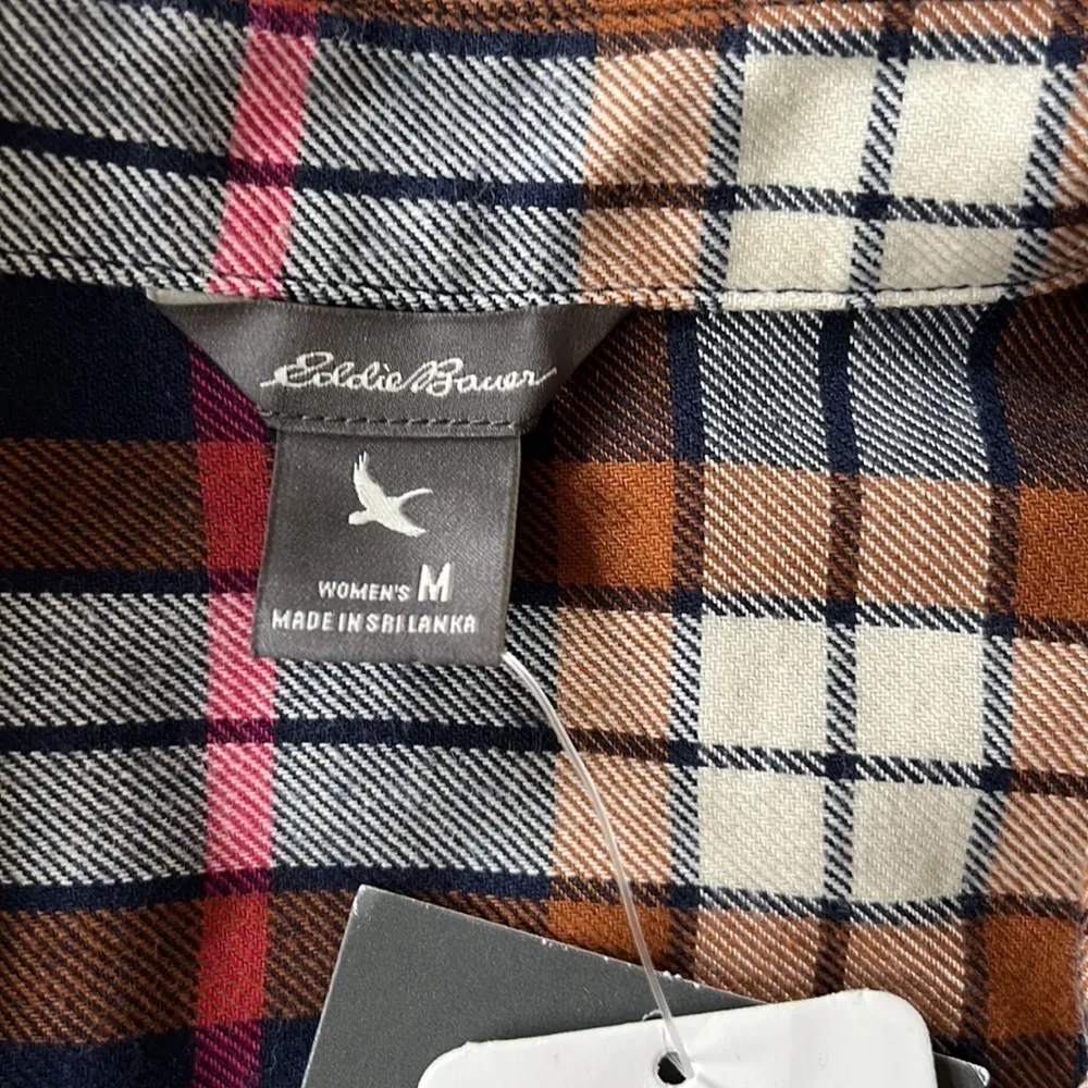 Eddie Bauer Women’s Firelight Flannel Shirt in toffee size Medium - Image 4