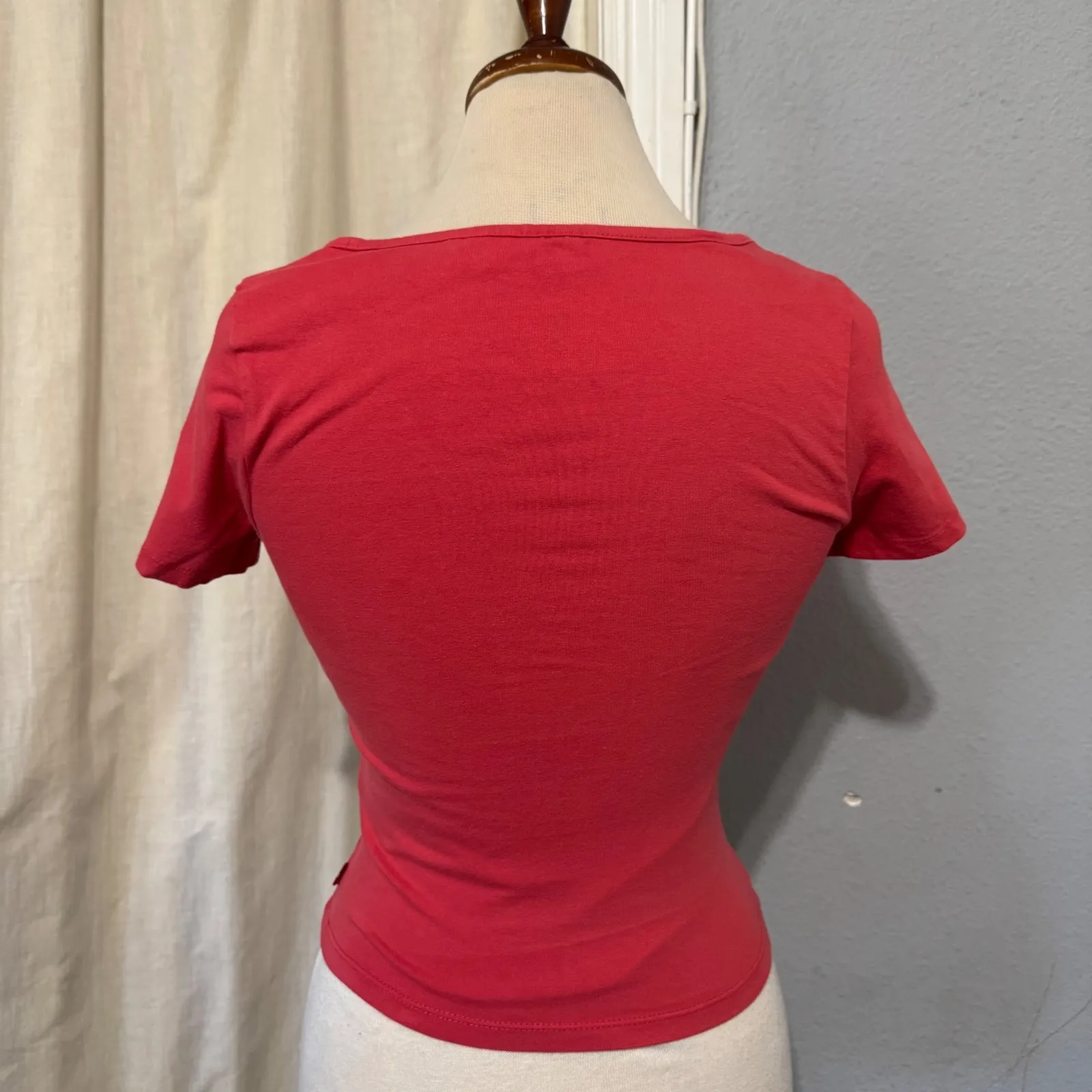 Levi's Womens Red Short Sleeve Scoop Neck Cropped Top Size XS Cotton Blend - Image 5