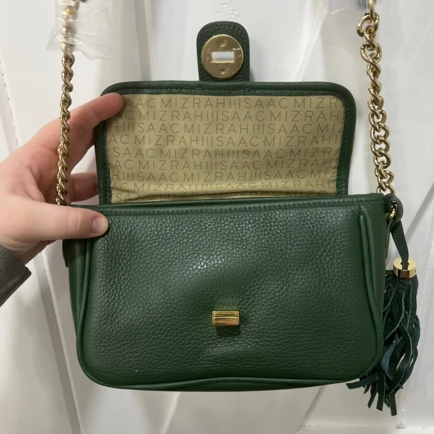 Isaac Mizrahi Womens Crossbody Bag Green Pebble Leather Flap Chain NEW Tassel - Image 8