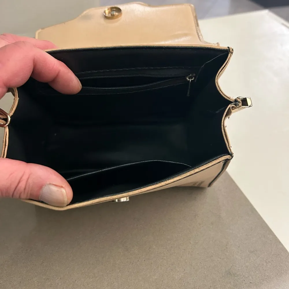 Mini Bag with Whimsical Design
Preowned strap missing - Image 7