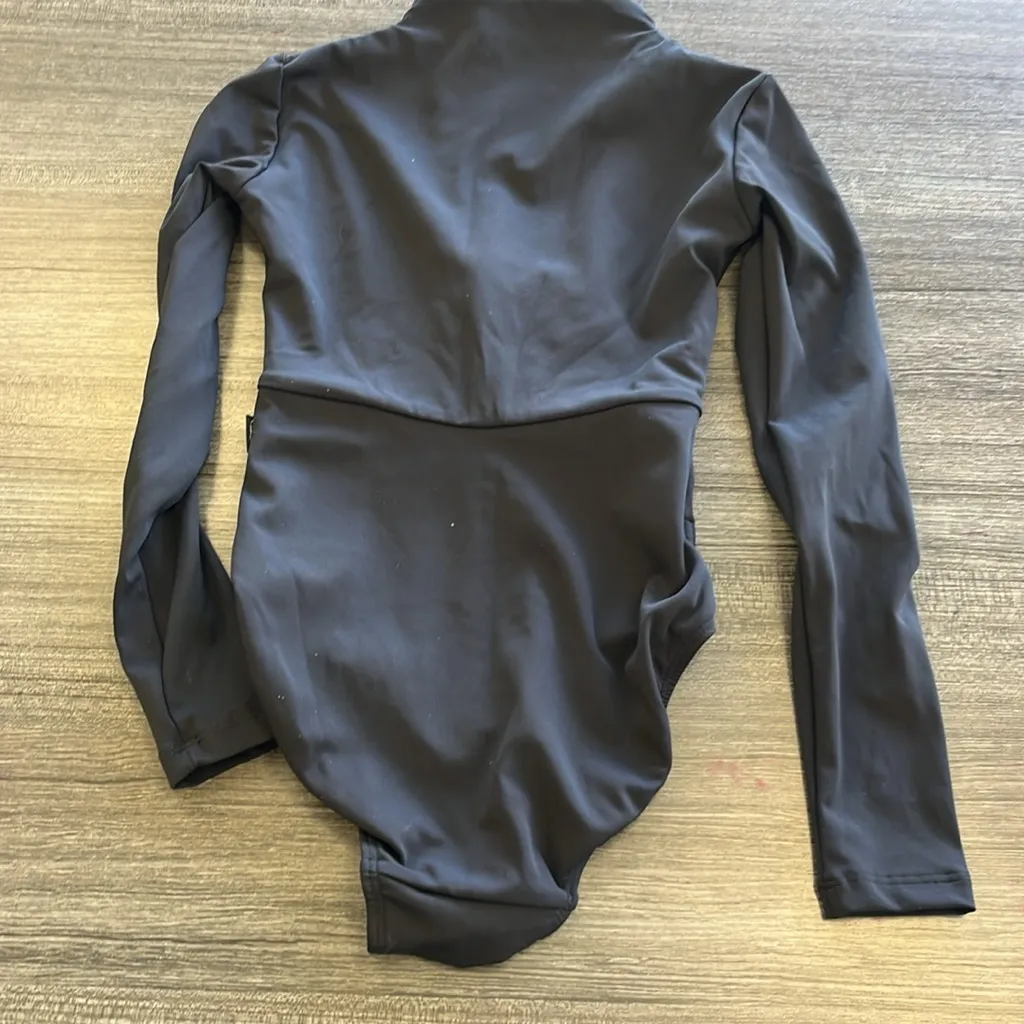 Tiger Friday Black Long 1/4 zip leotard. Size XXS - Image 5