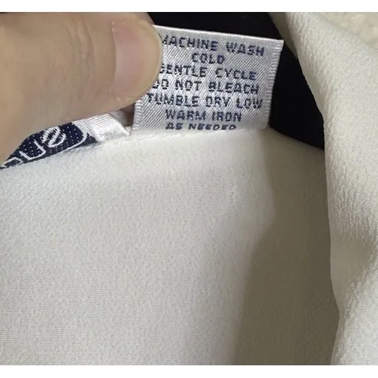 Vintage Petite‎ Impressions Medium Womens White Colorful Embroidered Blouse Top - Image 6