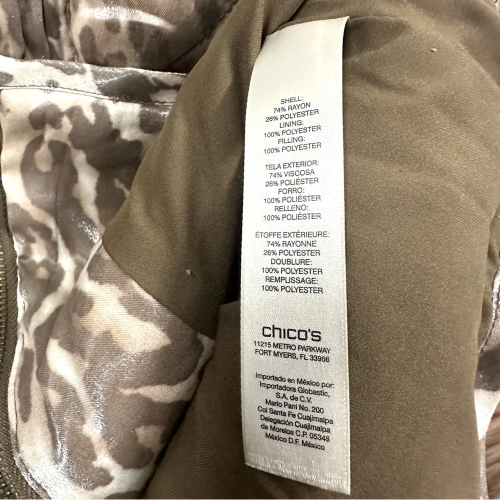 Chicos 0 Shiny Muted Leopard Print Zip Up Quilted Vest Womens Small or Size 4 - Image 12