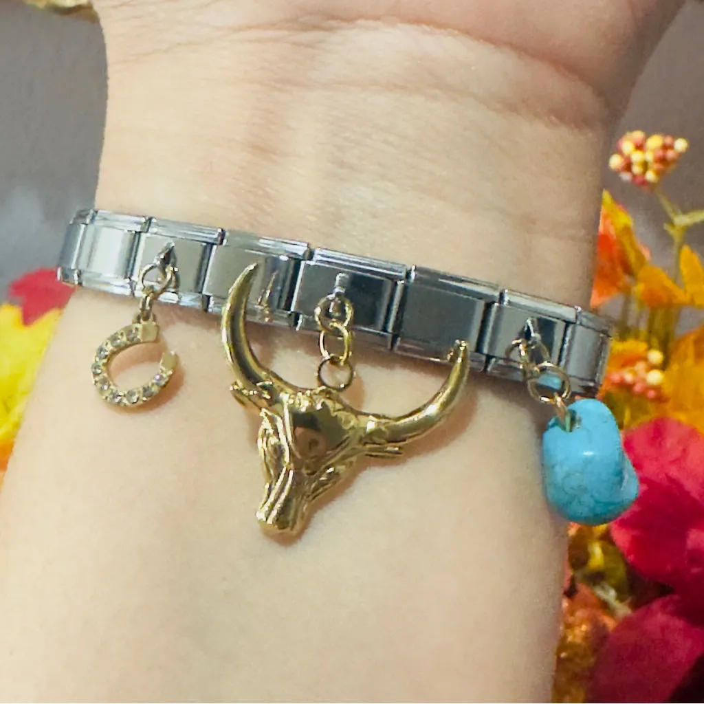 Stylish Stainless Steel Bull Charm Bracelet Gold - Image 4