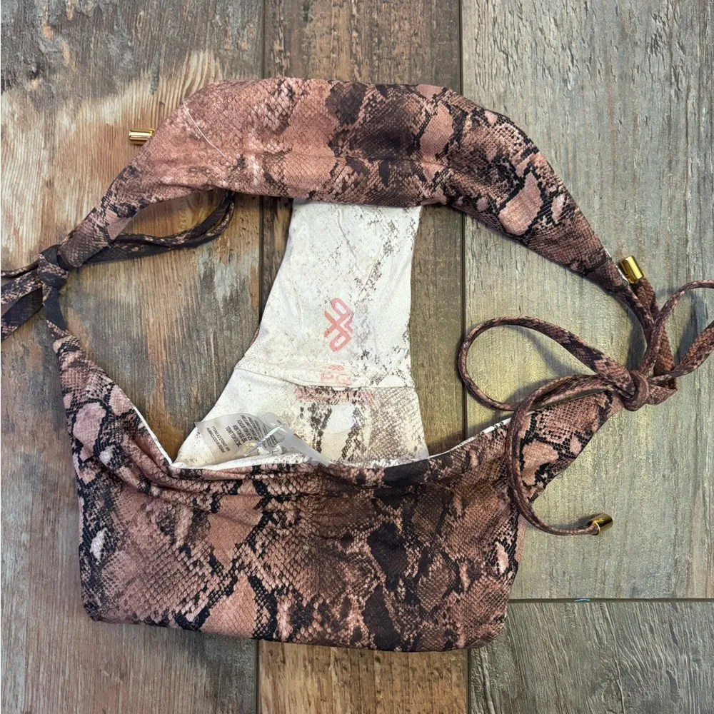 PQ Swim Snake Print Bikini Bottoms Large M Reversible Side - Image 9