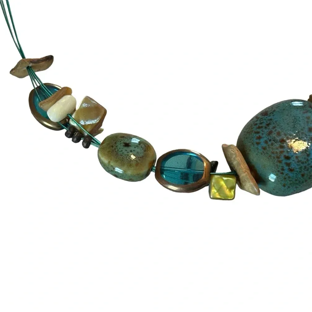 Premier Designs “Island Girl” Antiqued Brass Plated Green Ceramic Shell Necklace - Image 3