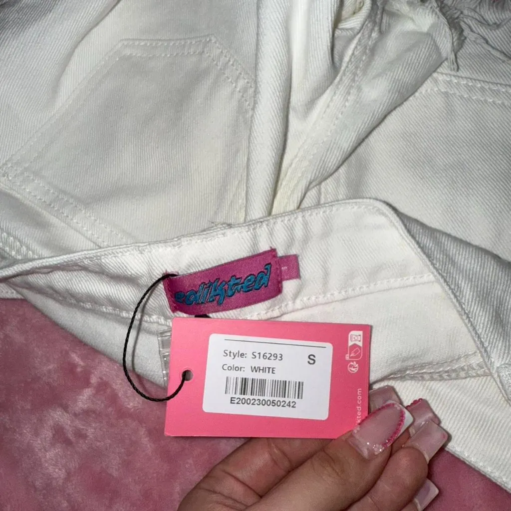 Edikted Matilda Low Rise Distressed - Image 4