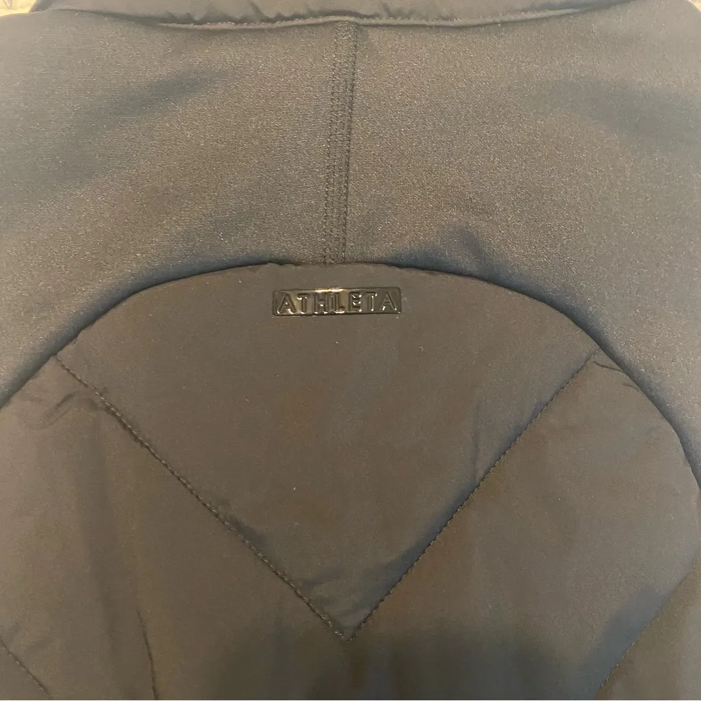 Athleta Wind Sprint Black Quilted Primaloft Hooded Vest Size XS - Image 10