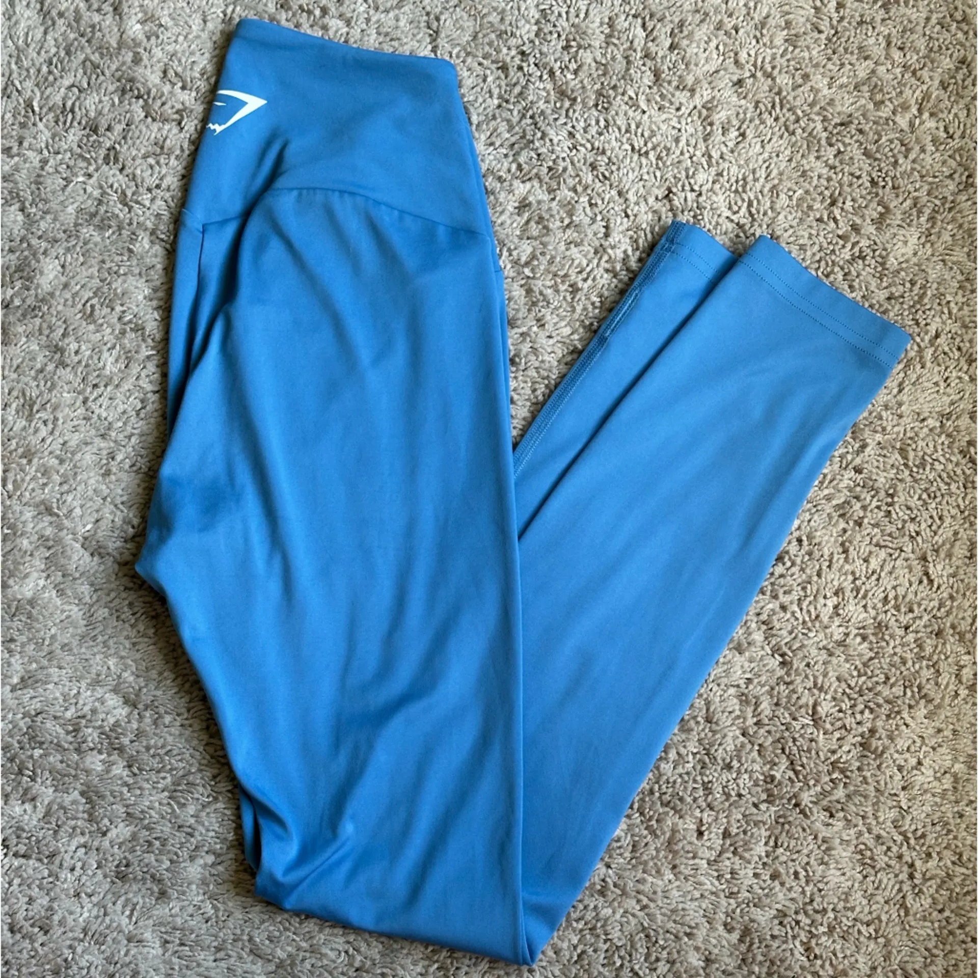 EUC Gymshark Leggings size S - Image 2