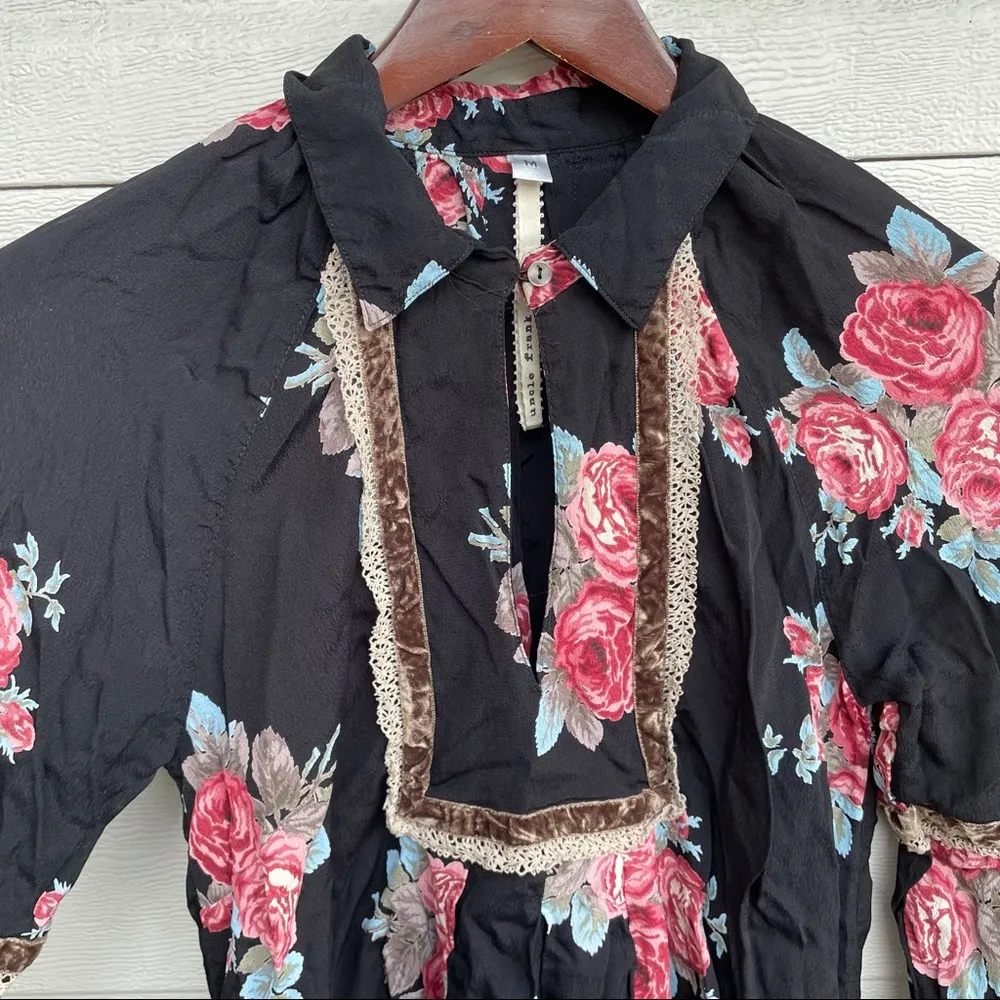 Uncle Frank Women’s Tunic Dress Black Floral Velvet Lace Trim Medium - Image 7